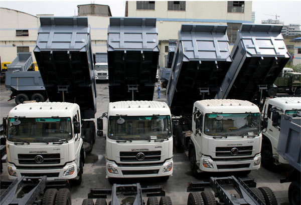 310-440 pk Dongfeng dumptruck dumptruck met 6x4 rijden laden meer dan 30 ton