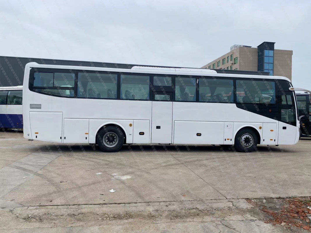 50 zitplaatsen Linksgestuurde bussen en Rhd-passagiersbussen met brandstoftype Deisel