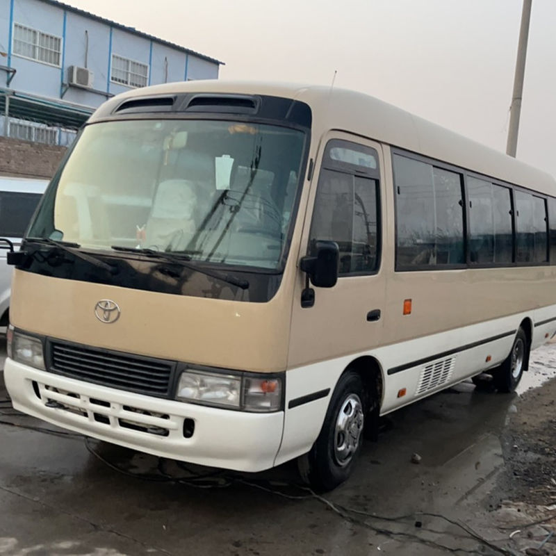 30 zitplaatsen Gebruikte TOYO TA Coaster Bus Beste en goede staat met dieselbrandstof