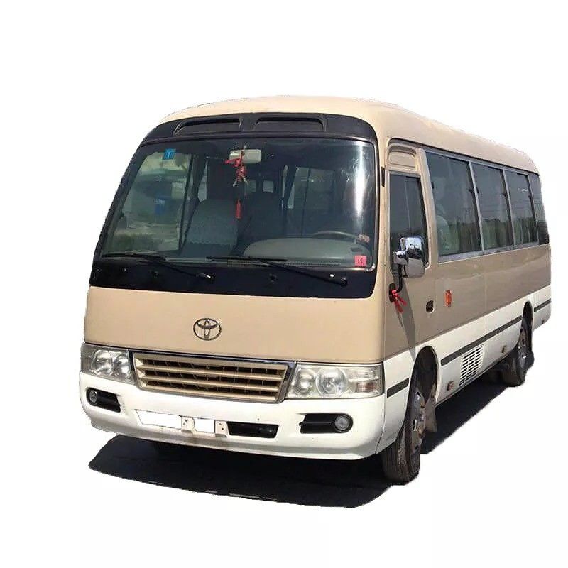 28 zitplaatsen Toyo ta Coaster Passagiersbus voor klantvereiste Excellent ontwerp