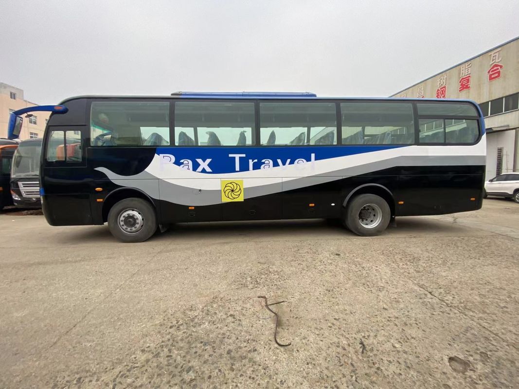 Toeristenbus met 57 zitplaatsen, luxe busbus met 4-6 liter motor
