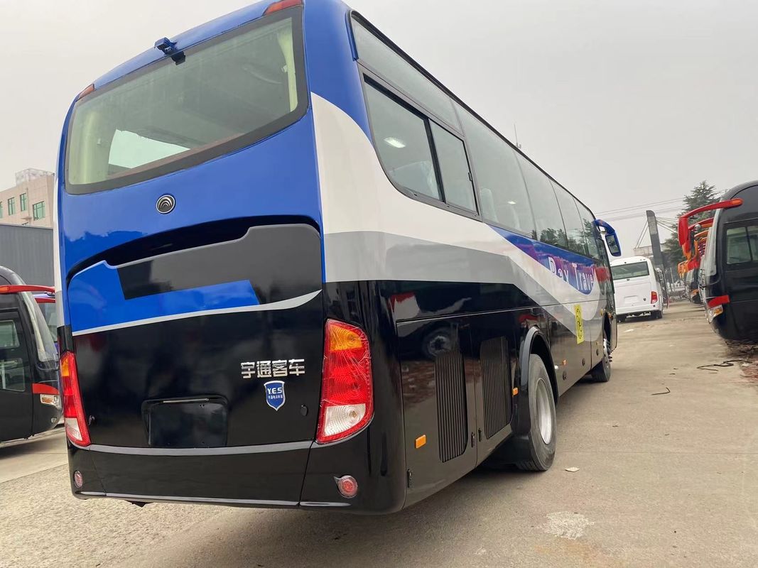 Toeristenbus met 57 zitplaatsen, luxe busbus met 4-6 liter motor