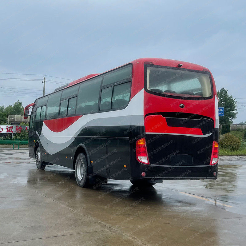 53 zitplaatsen Passagiersbus LHD/RHD Coach Bus 2018 Jaar Gebruikte bus ZK6117 Dieselmotor AC