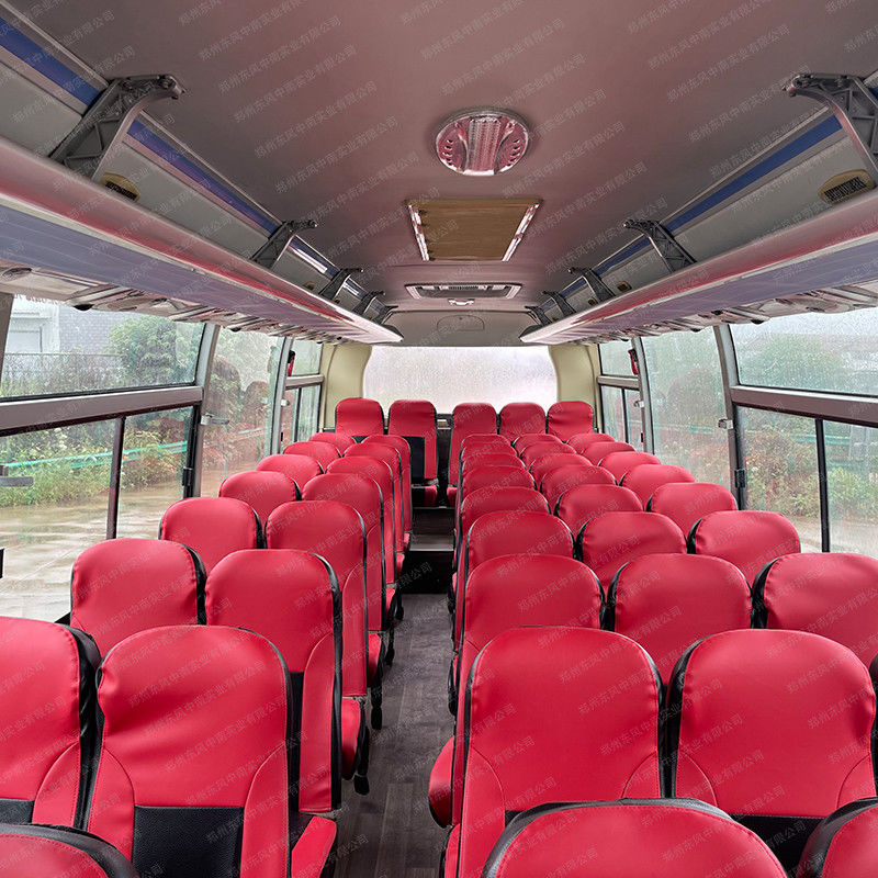 53 zitplaatsen Passagiersbus LHD/RHD Coach Bus 2018 Jaar Gebruikte bus ZK6117 Dieselmotor AC
