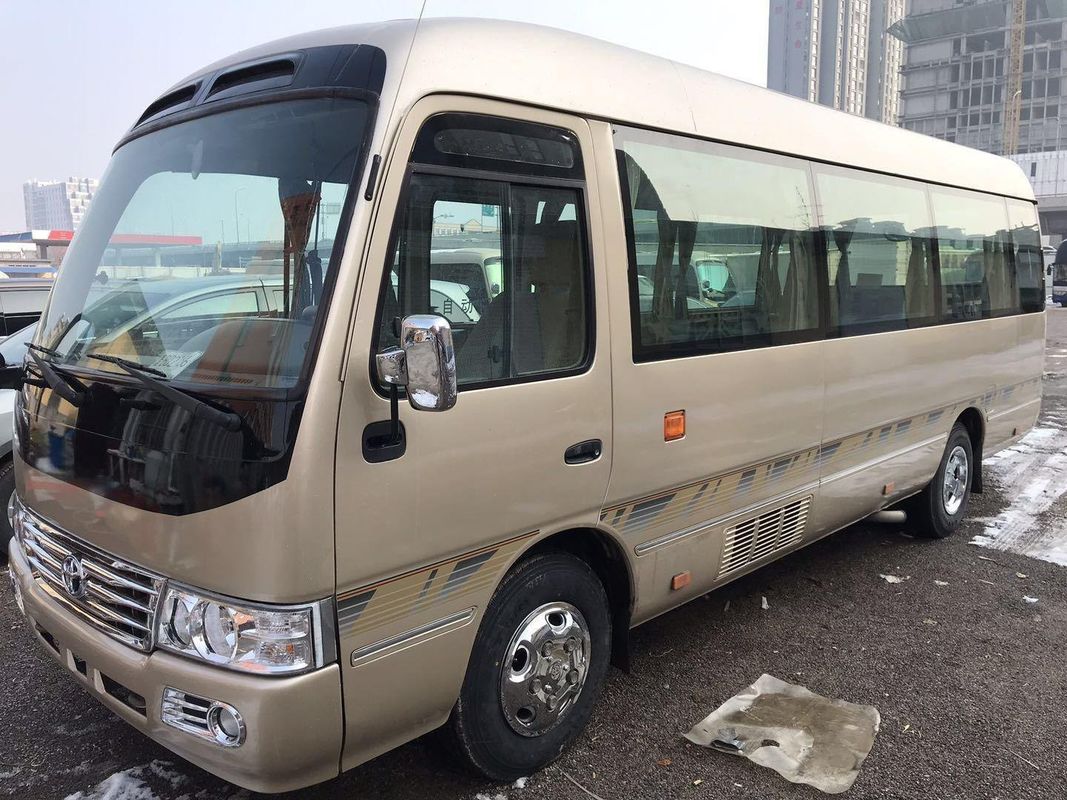 Tweedehands 22 tot 30 passagiersstoelen Toyot Coaster Bus met voor gemonteerde dieselmotor