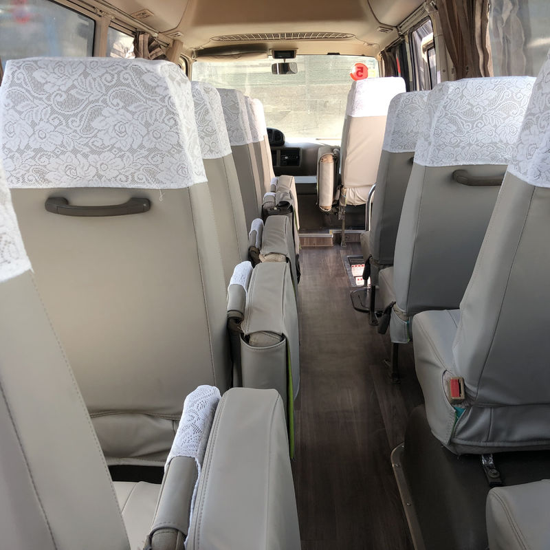 Goedkope gebruikte Toyota Coaster Bus met 30 zitplaatsen en dieselmotor in goede staat
