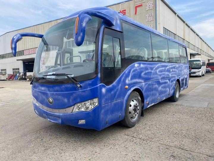 35 zitplaatsen Gebruikte bus Bus linksrijden Dieselmotor Yuchai Motor 8995*2490*3490mm