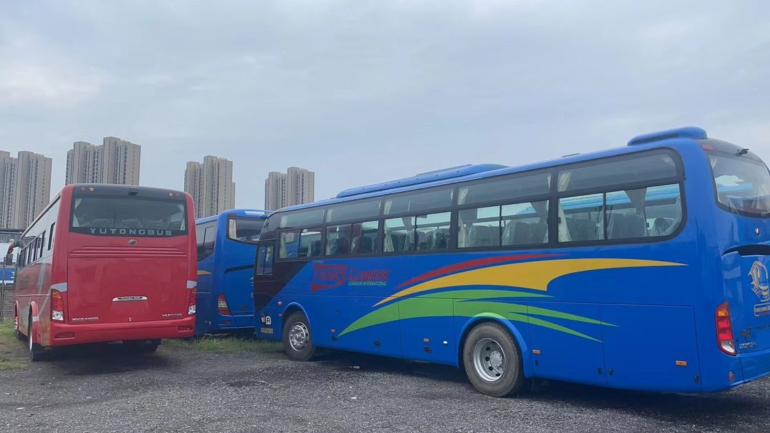 Gebruikte bus met 60 zitplaatsen RHD rechtsrijden en in goede staat