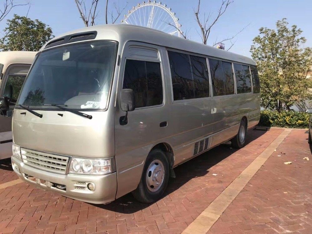 6990*2025*2600mm 120 Km/h Diesel Euro 3 Manuele achtbaan 30 zitplaatsen 7m Mini Gebruikte achtbaan Bus