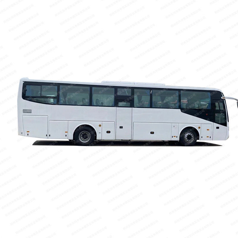 Gebruikte bussen gerenoveerd Youtong 55 zitplaatsen Coach Bus met interne toilet aandrijving Type LHD