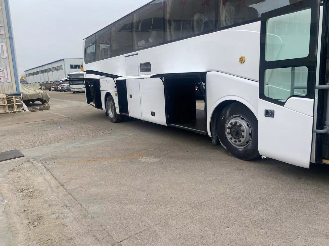 Manuele transmissie Type Aanpassen Stadsbussen Gebruikte Bus Luxe Coach Youtong 45 zitplaatsen
