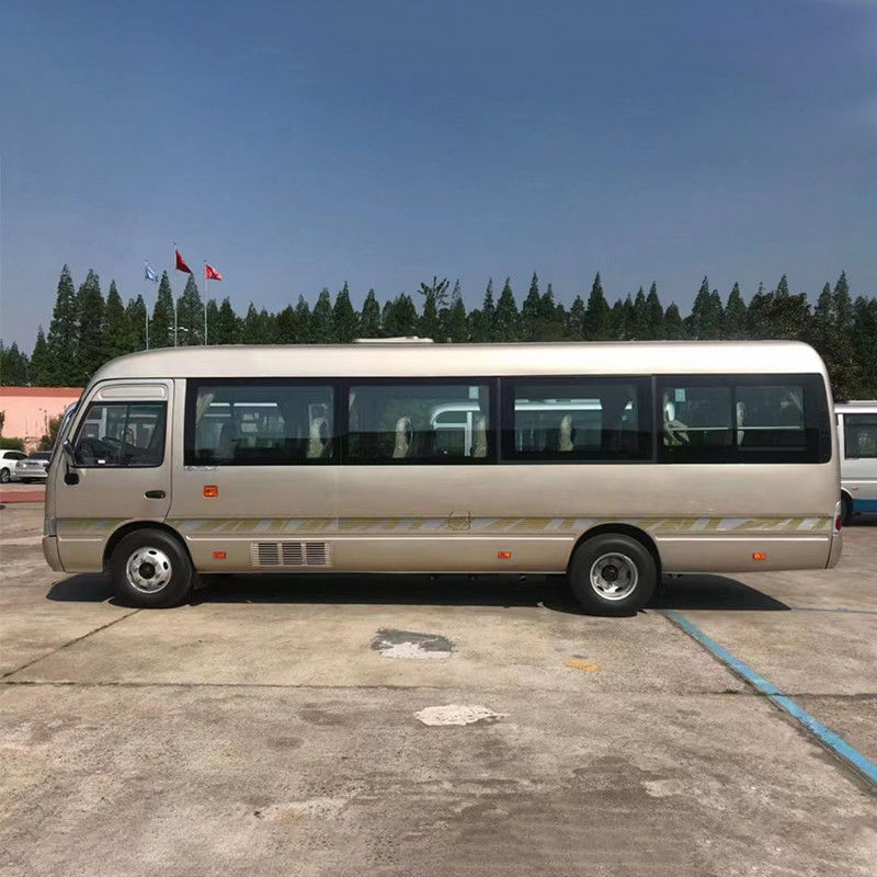 Minibus met handgeschakeld stuur 24-30 zitplaatsen Dieselmotor