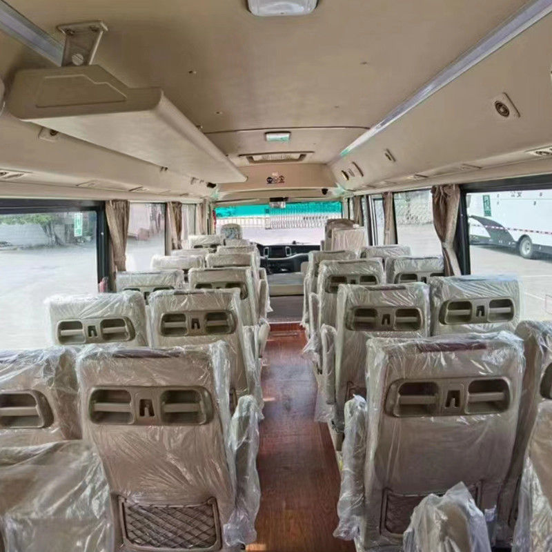 Minibus met handgeschakeld stuur 24-30 zitplaatsen Dieselmotor