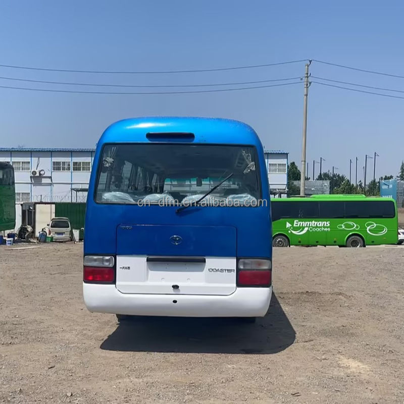 16-30 zitplaatsen Tweedehands Toyota Coaster Bus met Euro 3 emissie standaard in goede staat