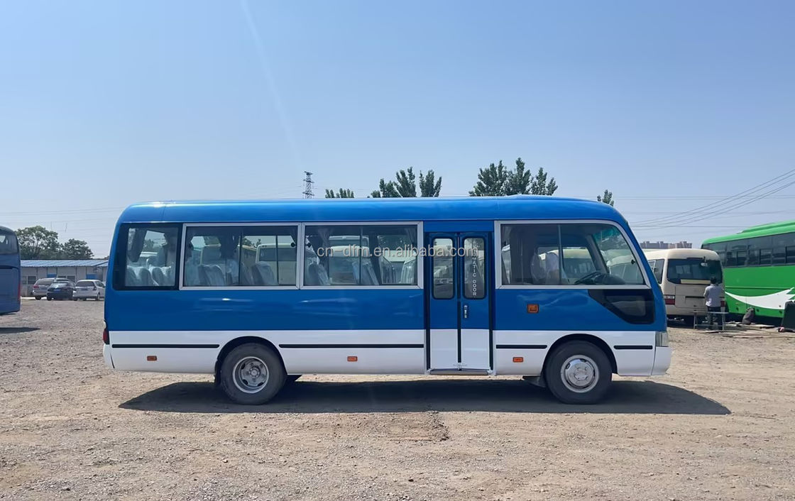 16-30 zitplaatsen Tweedehands Toyota Coaster Bus met Euro 3 emissie standaard in goede staat