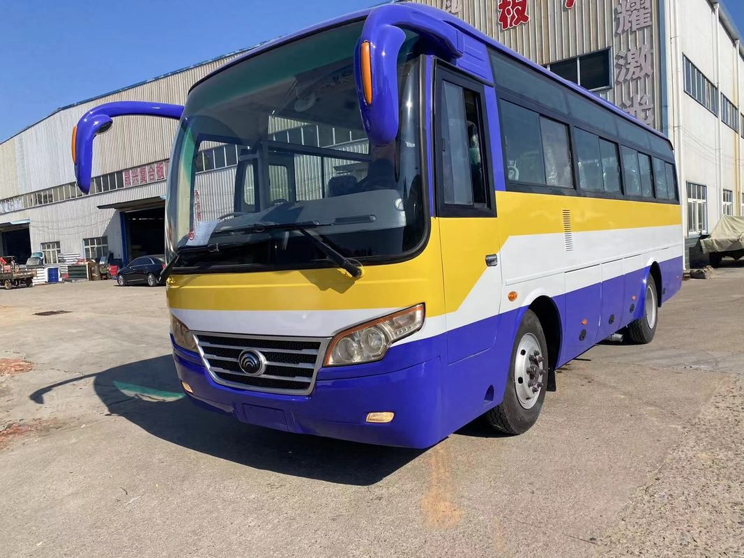 45 zitplaatsen Youtong Tour Coach Bus met toilet en handgeschakelde transmissie tegen goede prijzen