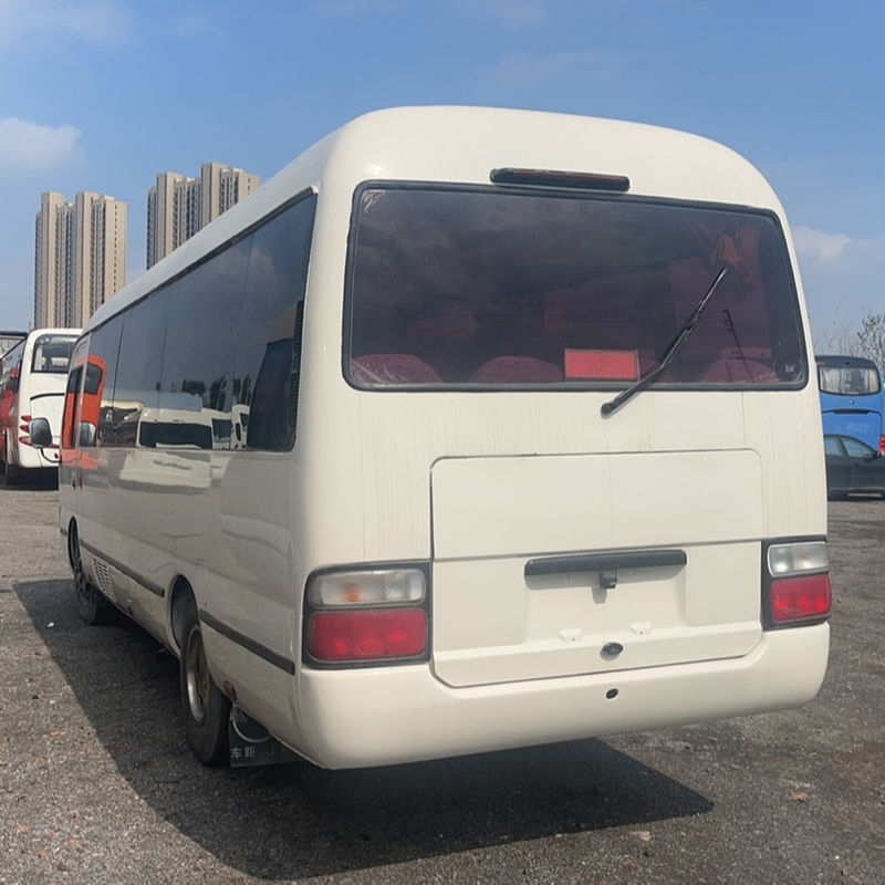 Maximaal vermogen van 113/5200 kW Toeristische luxe bus Gebruikte 7m 6 cilinder Toyota Coaster Bus