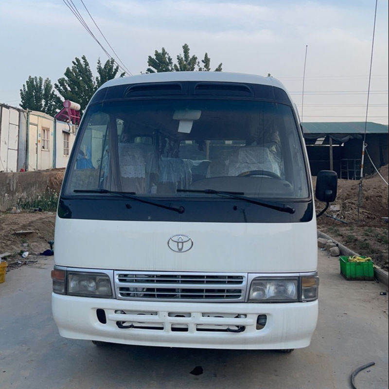 Klantvereiste 2019 Toyota Coaster Bus met 25 zitplaatsen en LHD Diesel