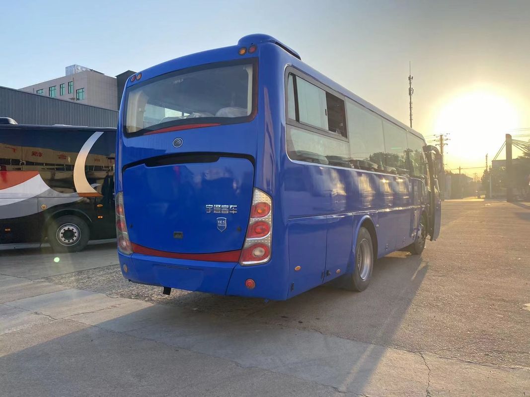 45 zitplaatsen Gebruikte bus Verkoop 40 zitplaatsen Coach Bussen Linksgestuurd en Leaf Spring Suspension