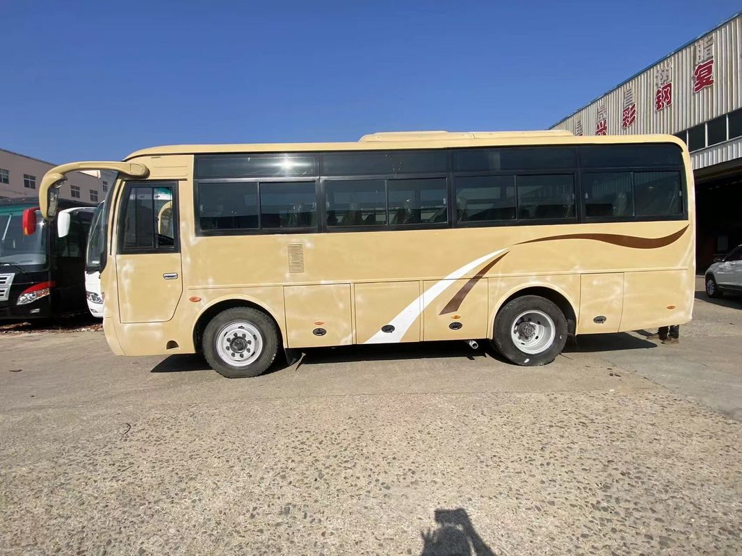 Gebruikte coachbus met 30 zitplaatsen en bladerveer ophanging in Zuid-Afrika
