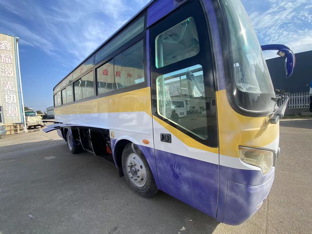 Bussen met 35 en 45 zitplaatsen in linksrijden