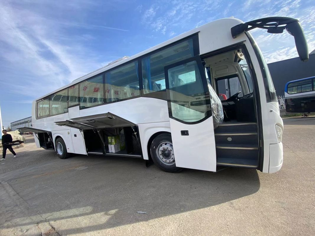 Gebruikte Youtong-bus met linkshandige aandrijving en stuurbekrachtiging