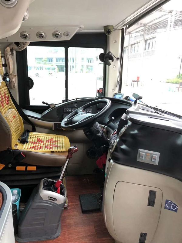 Gebruikte busbus Bus 35-65 zitplaatsen Op maat gemaakte busmotor Capaciteit 8L Klantens vereiste