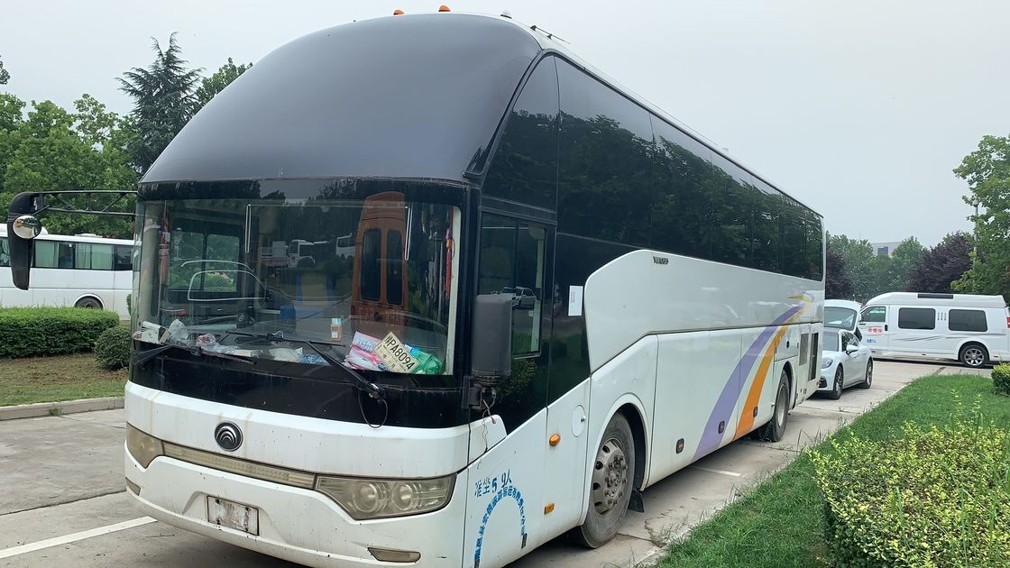 65 1 zitplaats Gebruikte bus Busbus met handgeschakelde transmissie en goede conditie