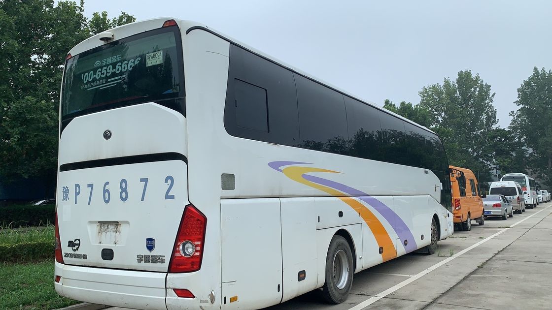 65 1 zitplaats Gebruikte bus Busbus met handgeschakelde transmissie en goede conditie