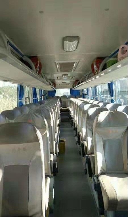 55 zitplaatsen Linksgestuurde Diesel Passagiersbus met 53 1 1 zitplaatsen en maximale snelheid 91-110 km/h