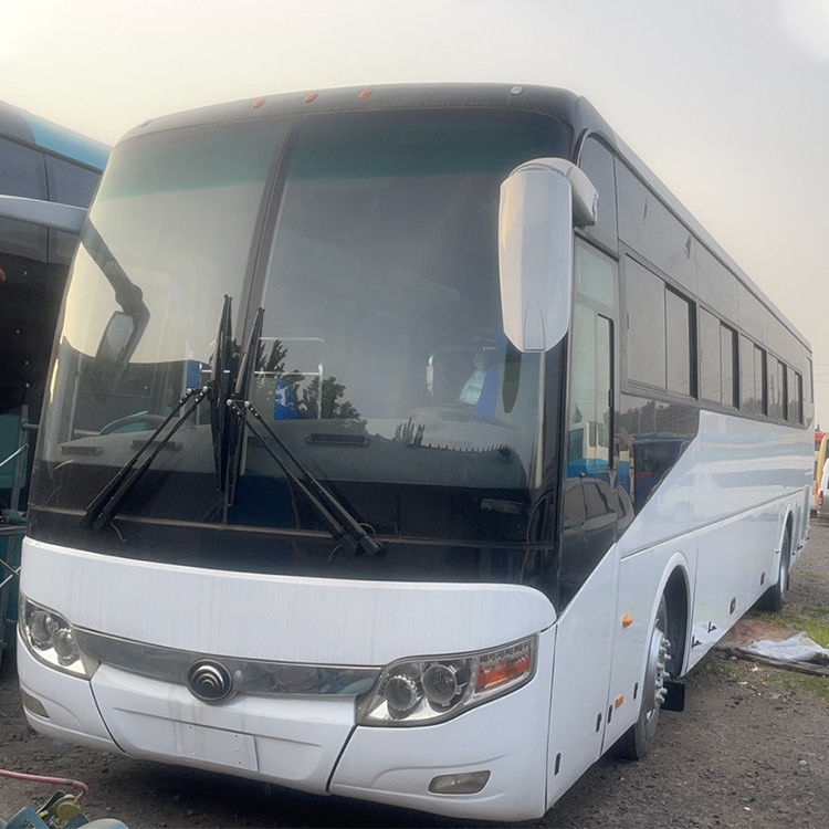 Tweedehands RHD 6-8L met handgeschakelde versnellingsbak