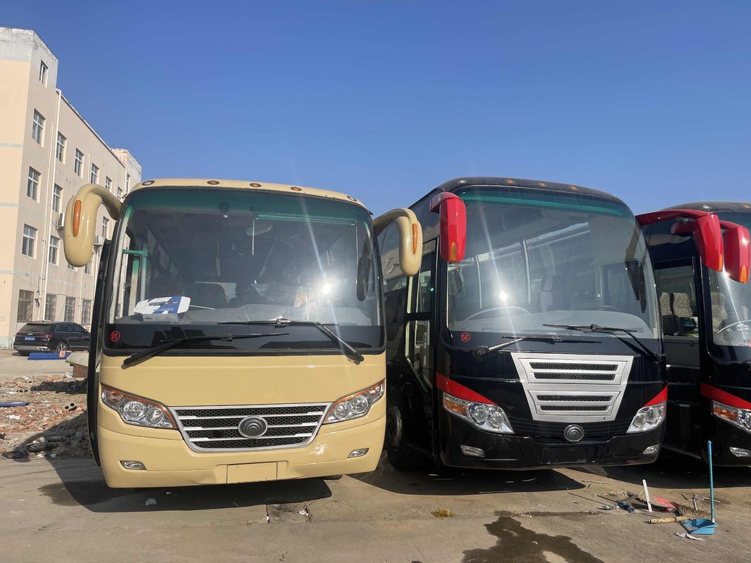 35 zitplaatsen Gebruikte bussen Luxe bus Gebruikte passagiersbussen Bussen op zijn best gerenoveerd