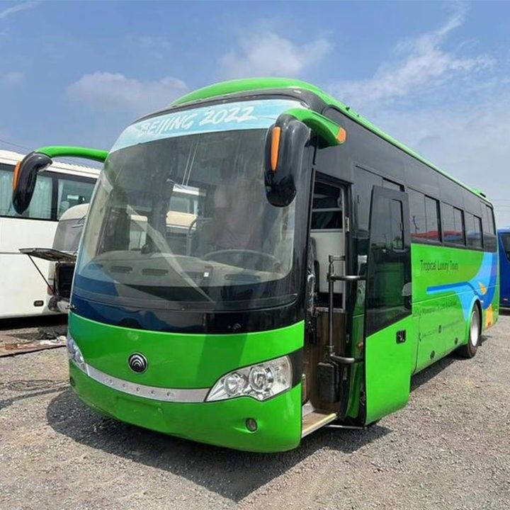 Vernieuwde 47-zits diesel luxe bus met RHD en motor model YC6J245-30