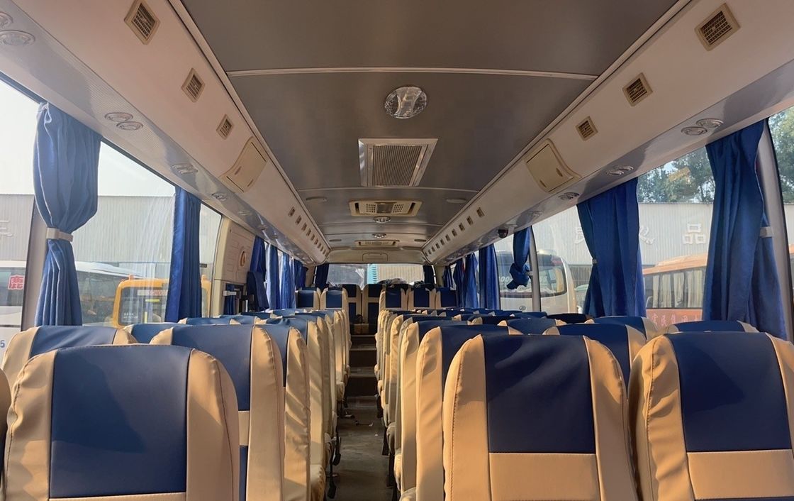 s Dieselmotor 10990*2500*3670mm Gebruikte bus met Euro 3 uitstoot en 49 zitplaatsen