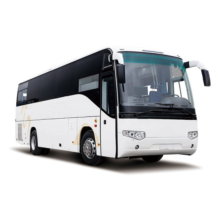 65 zitplaatsen Gebruikte bussen Euro 3 emissie standaard 4-6L motorvermogen met kenmerken