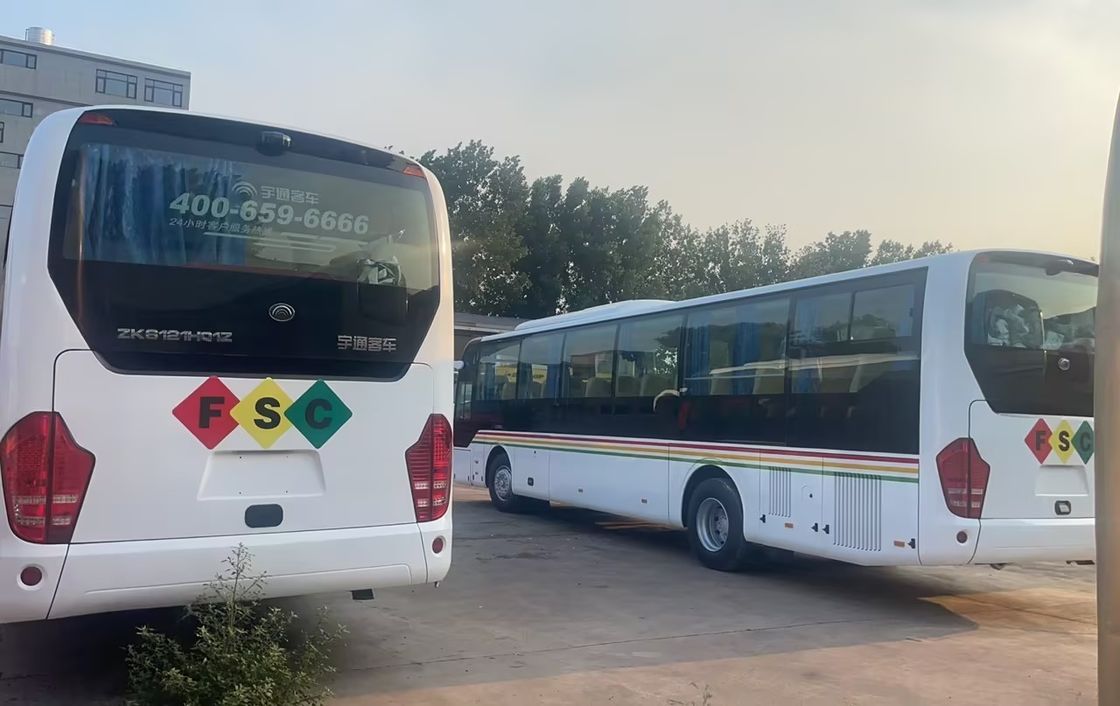 65 zitplaatsen Coach Bus Gebruikt Luxe Tour Passagiersbus Diesel Brandstof Type Maximale snelheid 100km/h