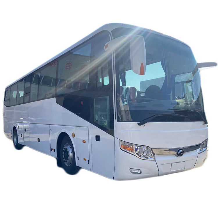 Gebruikte bussen met handgestuurde transmissie 50 zitplaatsen voor passagiersbussen op de markt