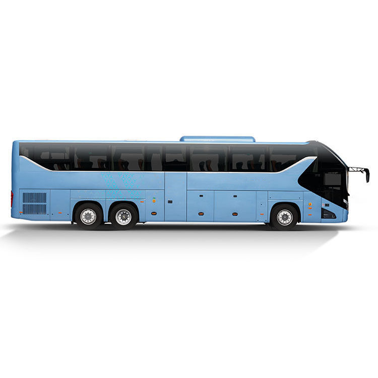 56 zitplaatsen Gebruikte dieselturcoachbussen met 4 6L motorcapaciteit en links stuur