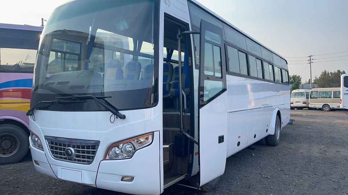 Euro 3 emissie standaard Chinese busbus met 45 1 zitplaatsen