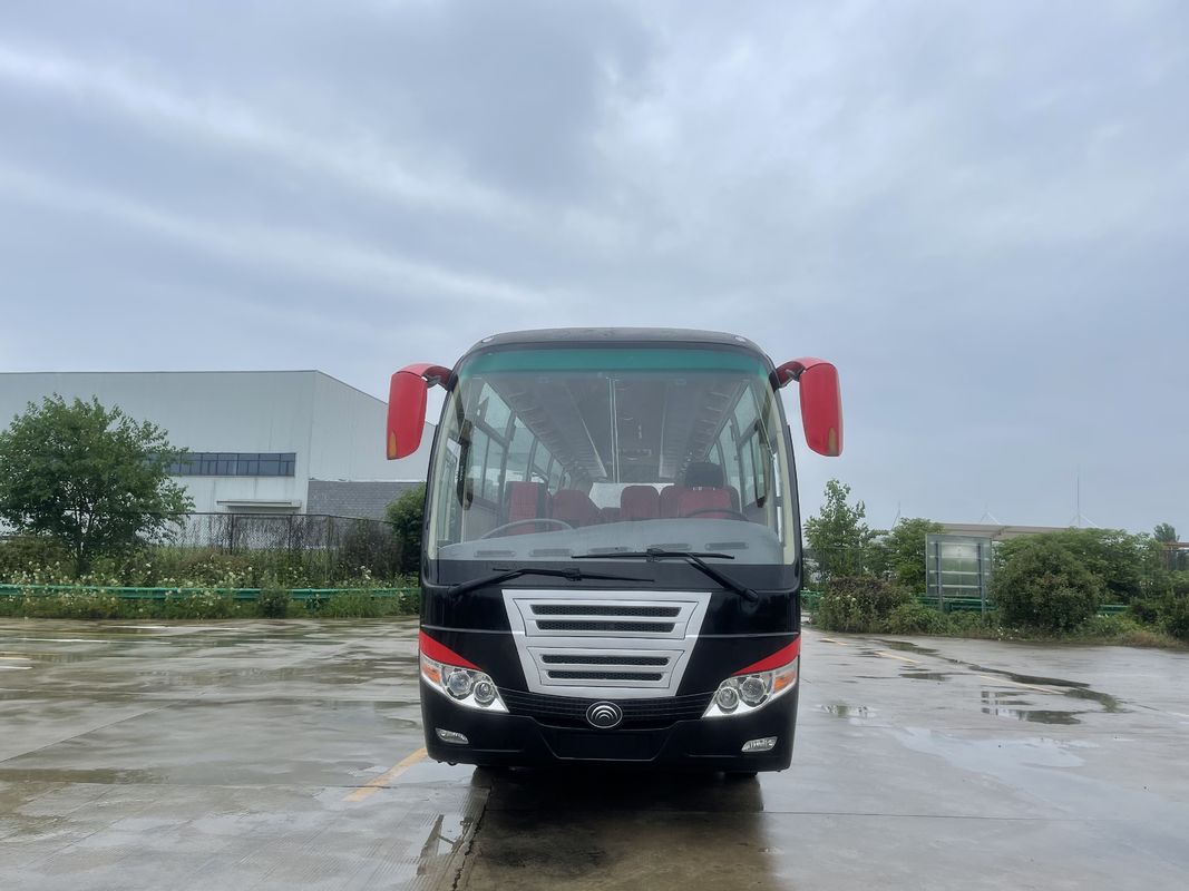 Tweedehands stadspassagiersbus LHD Gebruikte busbus Bus in goede staat met wielbasis 3300