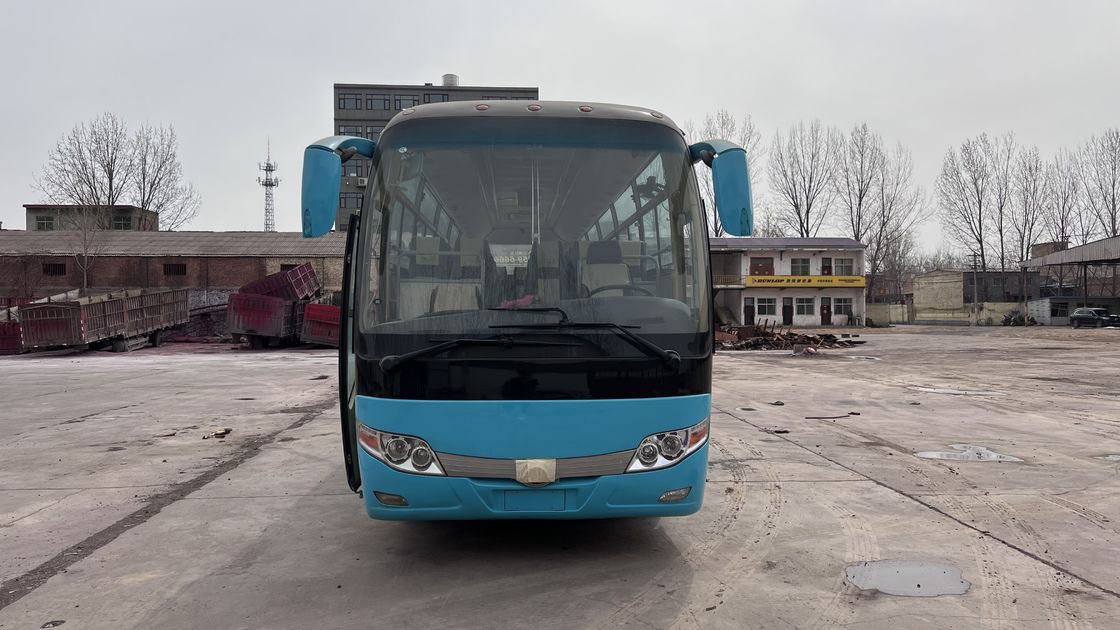 Gebruikte dieselauto's in goede staat 65 passagiersbus zitplaatsen 50 G.V.W. 15600kg