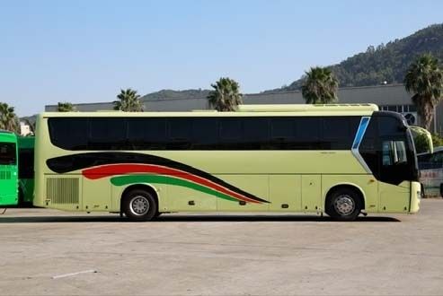 Luxe Golden Dragon RHD 53 1 1 zitplaatsen Toeristenbus met 80R22.5-18PR banden en meer