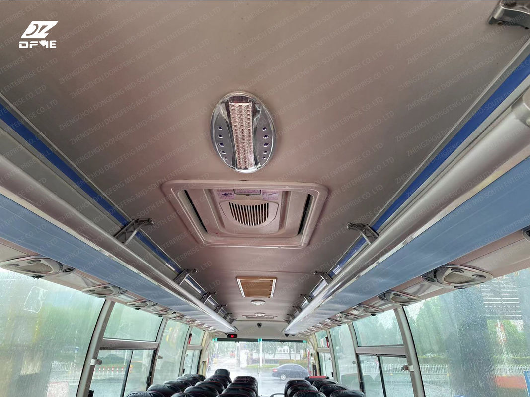 73/16-30 zitplaatsen Gebruikte bussen en autocars met geavanceerd auditiesysteem MP3-speler