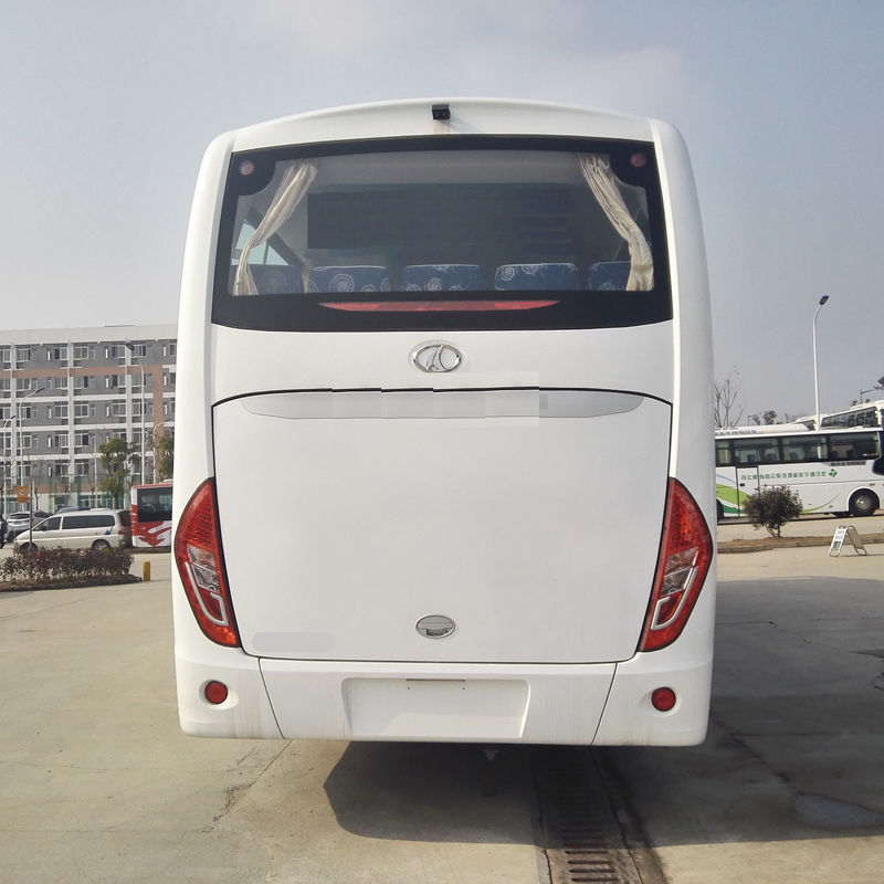 30 zitplaatsen Diesel 10m Gebruikte bus Manual Euro 3 met FF/2WD aandrijfsysteem in Zuid-Afrika