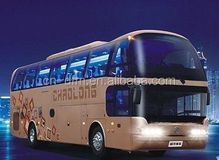 Achtermotor Cummins Motor Dongfeng Toeristenbus Bus met toilet en zitplaatsen 50 8900ml