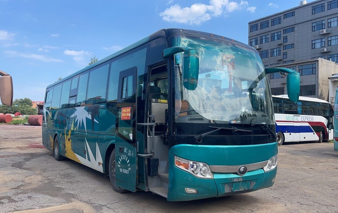 65 zitplaatsen Gebruikte busbus met Euro 3 emissie standaard en handgeschakelde transmissie