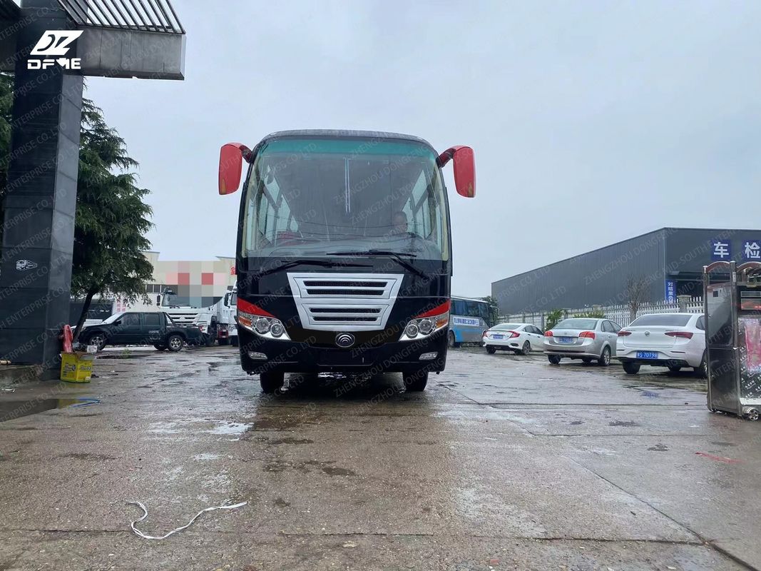 53 luxe bus met een motor van 4 tot 6 liter en dieselbrandstof