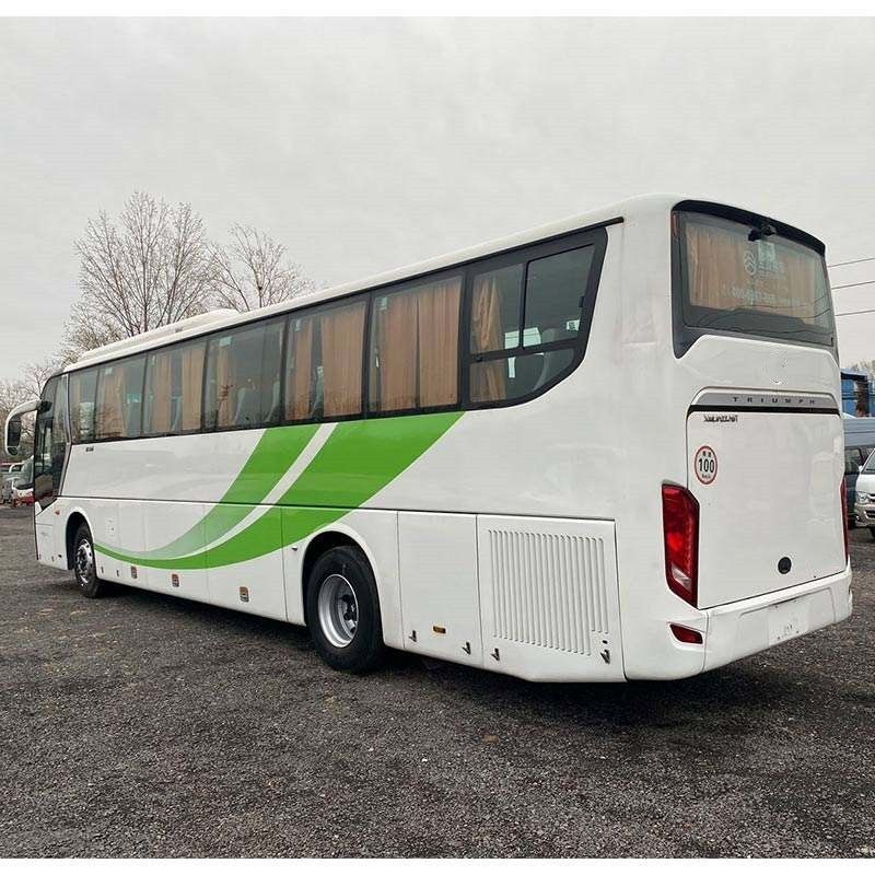Hulpsturing en Euro 3-uitstoot 12m 6122 model Gebruikte bussen met 55 zitplaatsen
