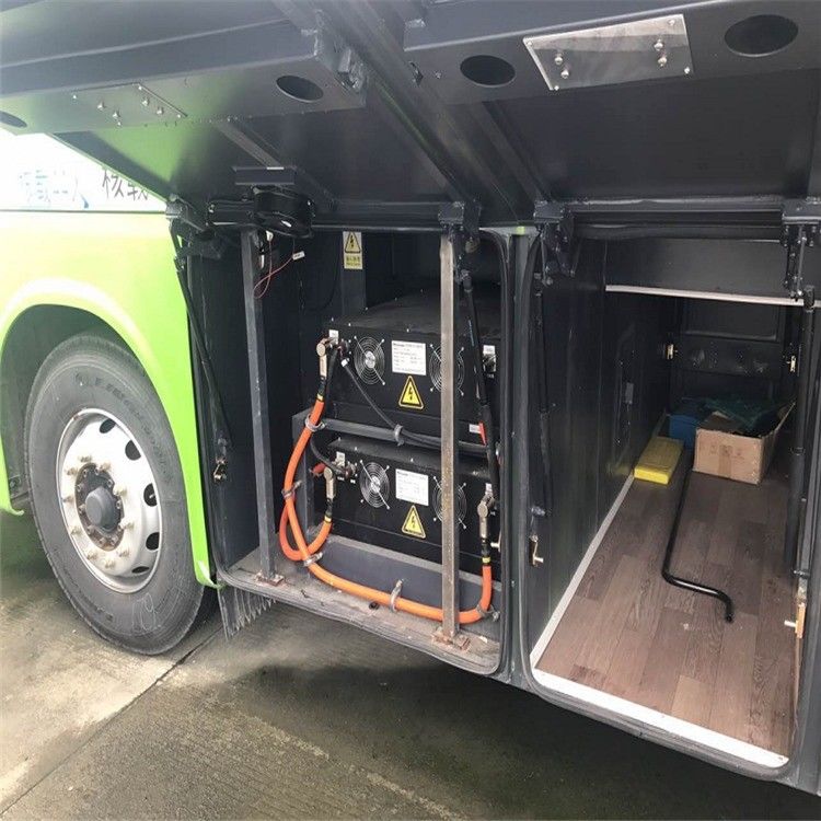 16500 kg G.V.W. Yuchai Motor Diesel 45 zitplaatsen Gebruikte CNG-coach Bus met toilet