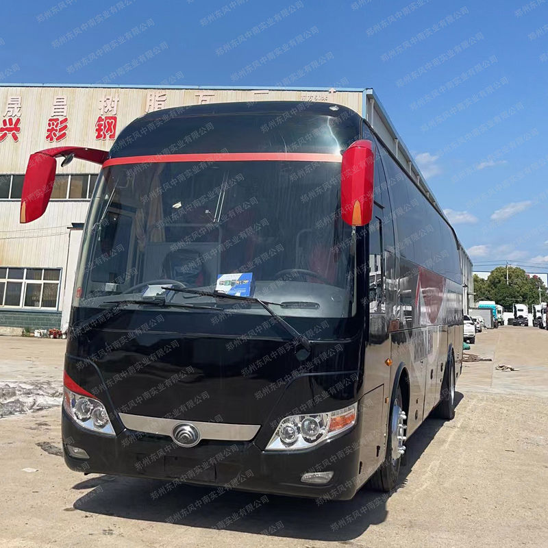 YC6L280-42 Motormodel 55 zitplaatsen Gebruikte bus voor de Afrikaanse markt 11R22.5 band